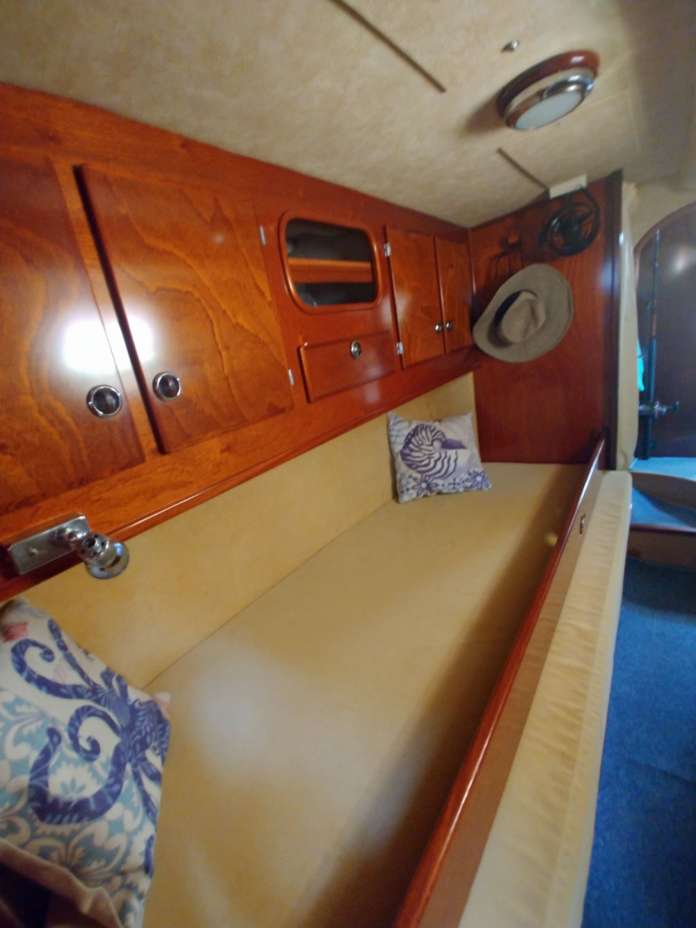 Amel Super Maramu 2000 sailboat for sale