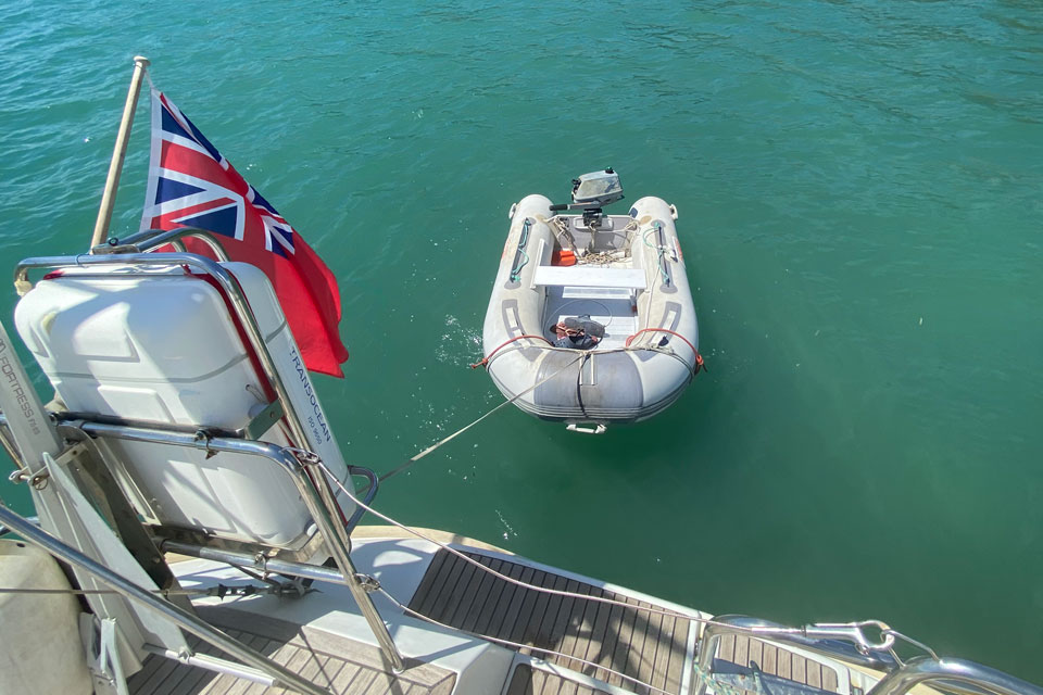 'Sunchaser Unplugged', liferaft