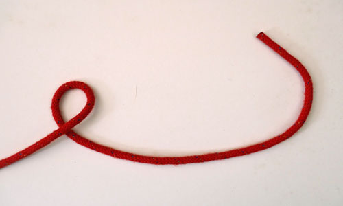 How to tie the bowline knot - Stage 1