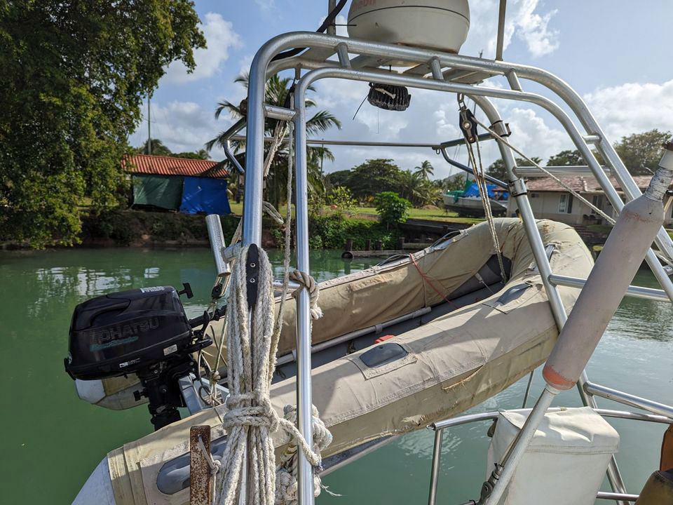 CSY 44 for sale, davits