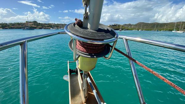 Catalina Morgan 43, 'Cabo Frio', headsail furler