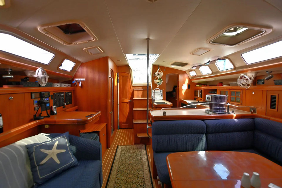 Hunter 46LE 'Cecilia'