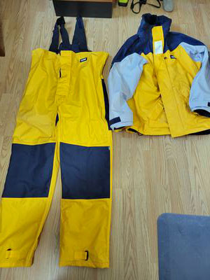 Gill foul weather gear