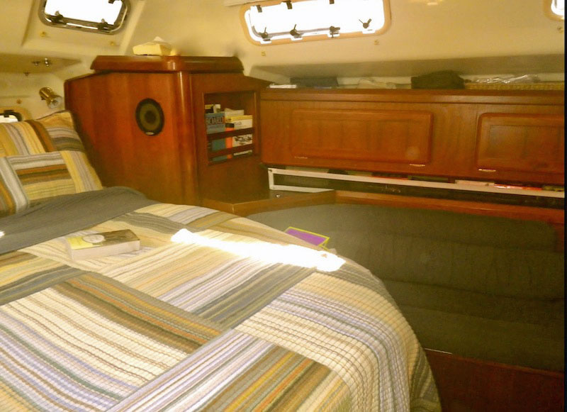Hunter Passage 42 'Wahoo' ststeroom