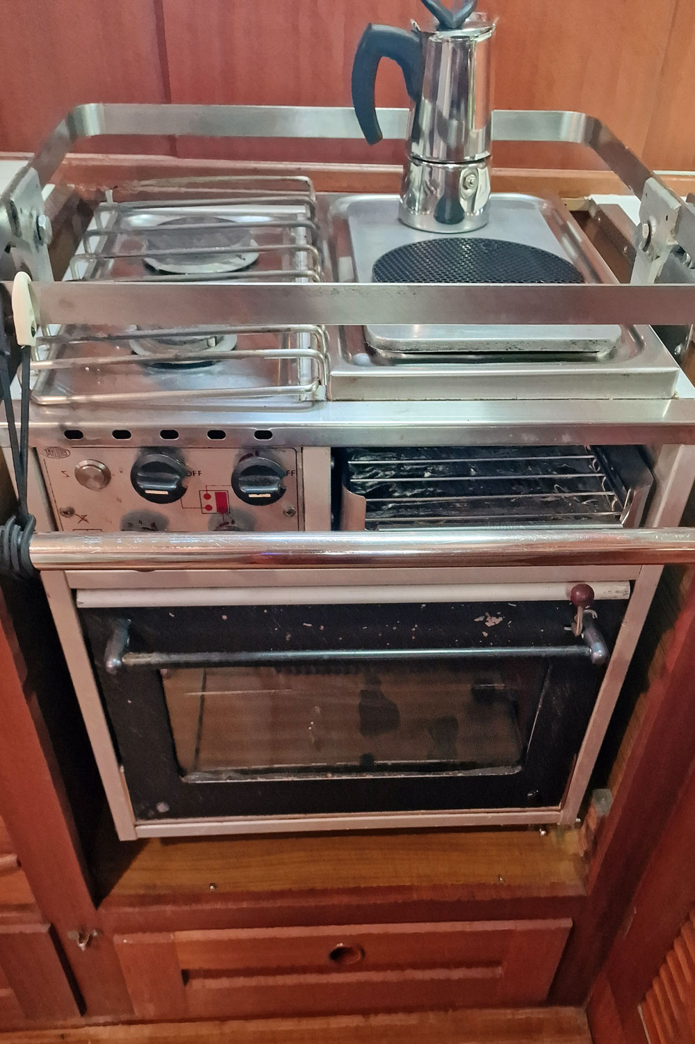 'Asterie', HR42e, stove