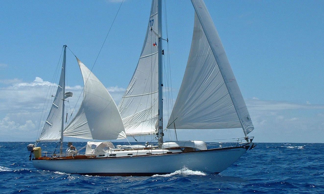 sailboat cruising information