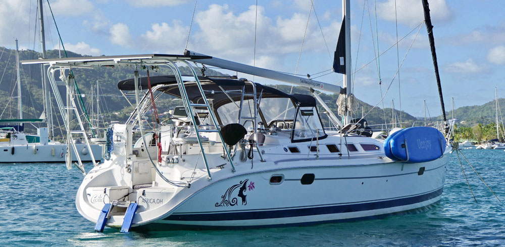 Stern view of a Hunter 46LE sailboat