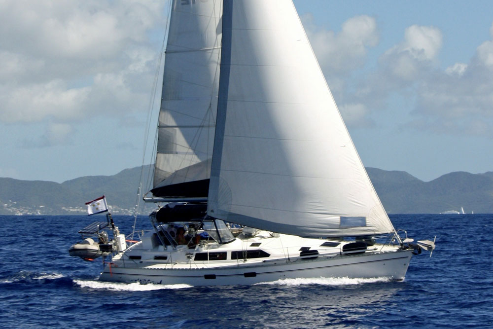 Hunter Passage 42 'Wahoo' underway