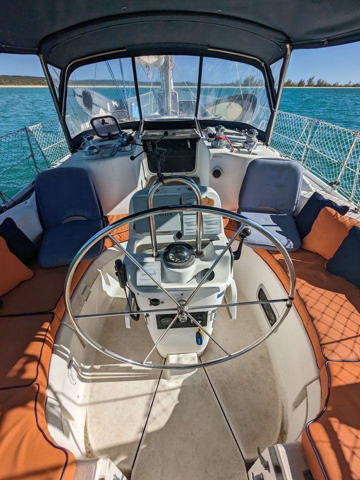 Hunter 376 sailboat, 'Just Friends', cockpit looking forward