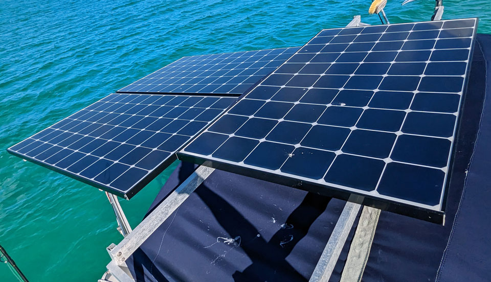 Hunter 376 sailboat, 'Just Friends', solar panels