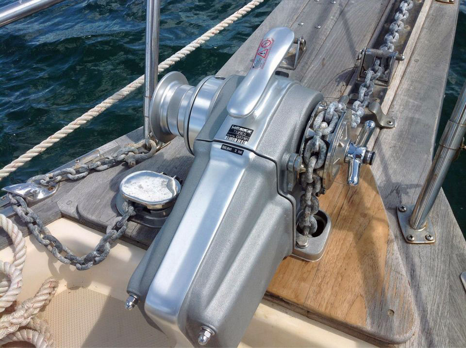 IP 350, GoLightly, windlass