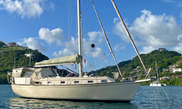 'Second Wind' an IP40 sailboat at anchor