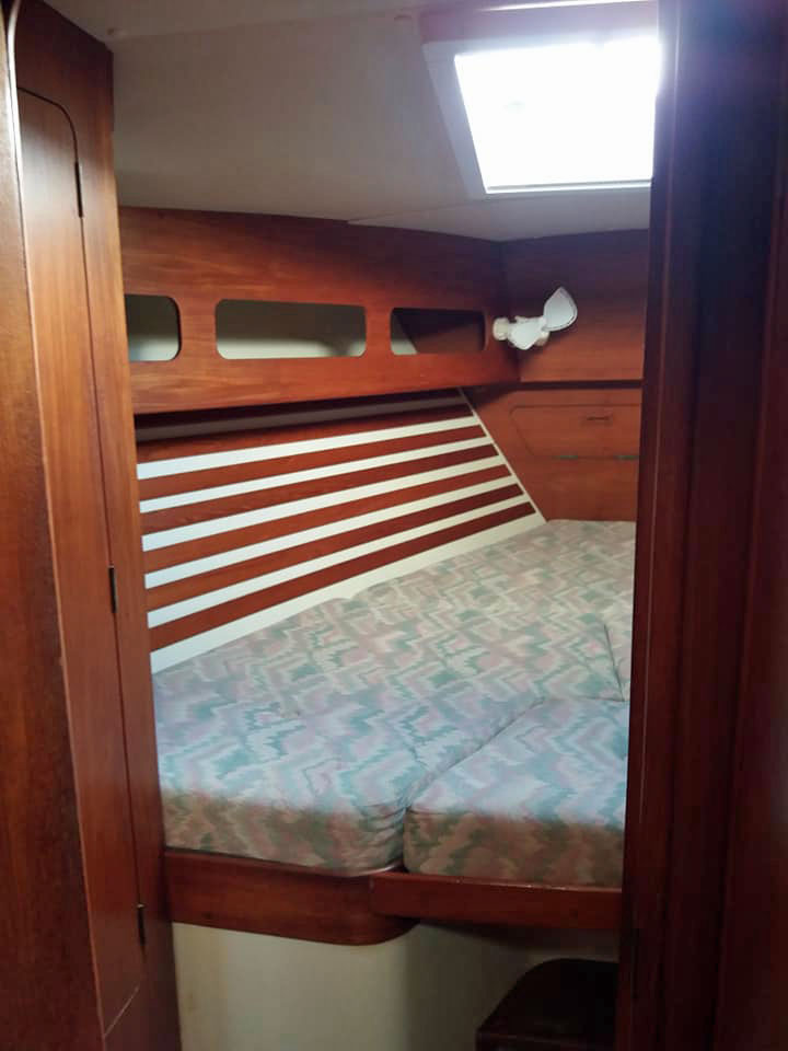 Internal accommodation on a Moody 376 sailboat