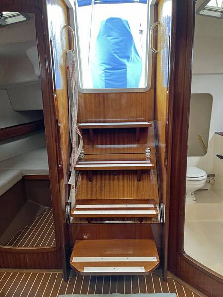 Bavaria 40 'Namaste' for sale