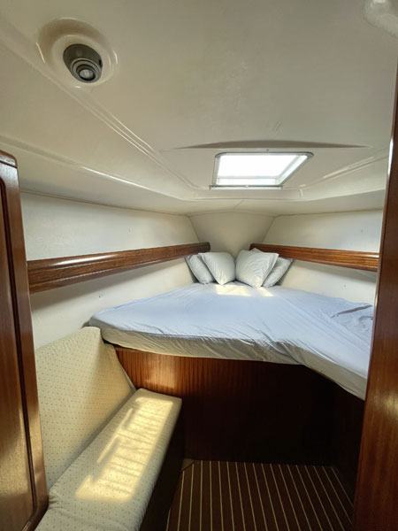 Bavaria 40 'Namaste' for sale