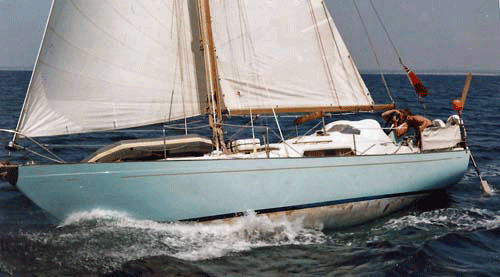 'Jalingo II', a Nicholson 32 Mark 10 cruising yacht at close to hull speed somewhere in the Mediterranean
