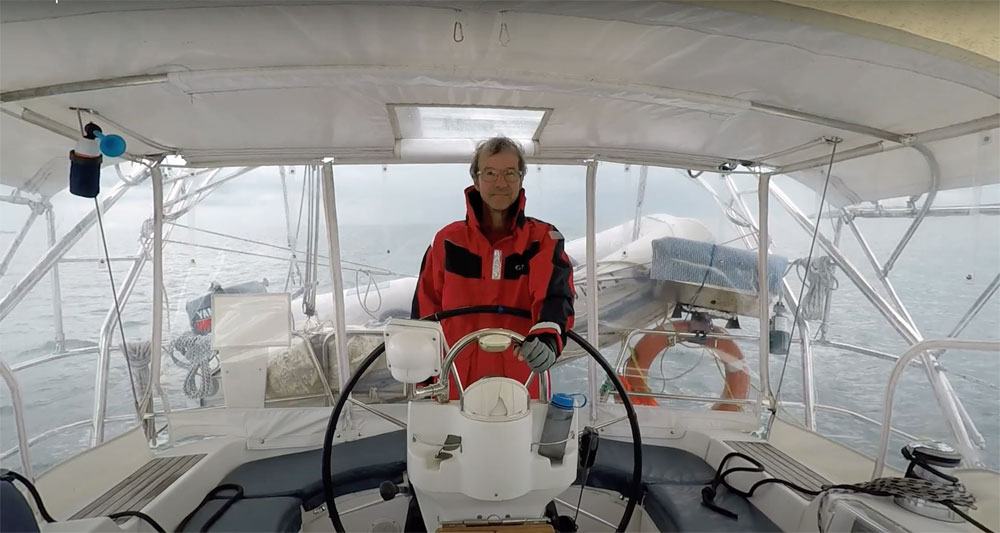 Covered cockpit in Beneteau Oceanis Clipper 393 sailboat