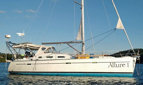 An Oceanis Clipper 393 for sale