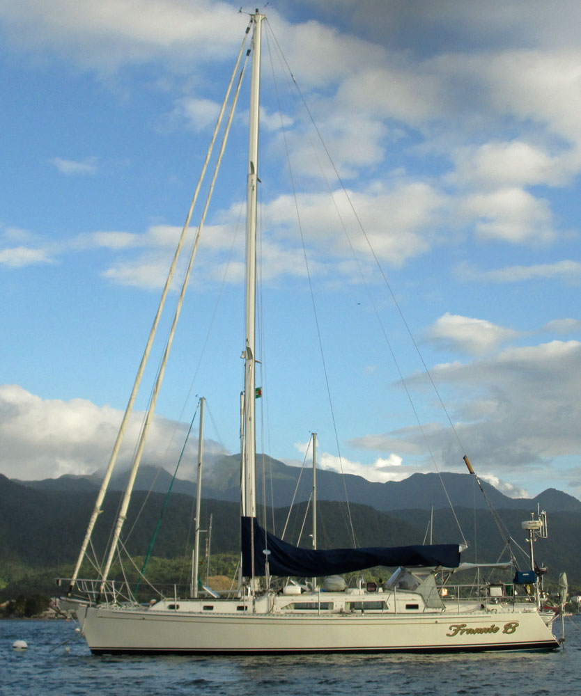 Outbound 44 sloop with double headed masthead sloop