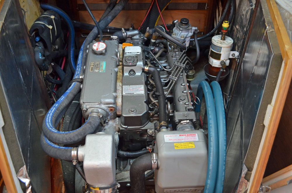 Pearson 424 ketch 4cyl Yanmar engine