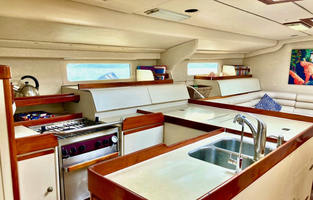 Sundeer 56, 'Scraatch' galley