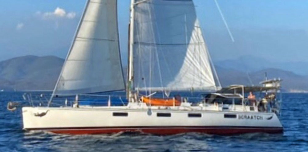 Sundeer 56 'Scraatch' at sea