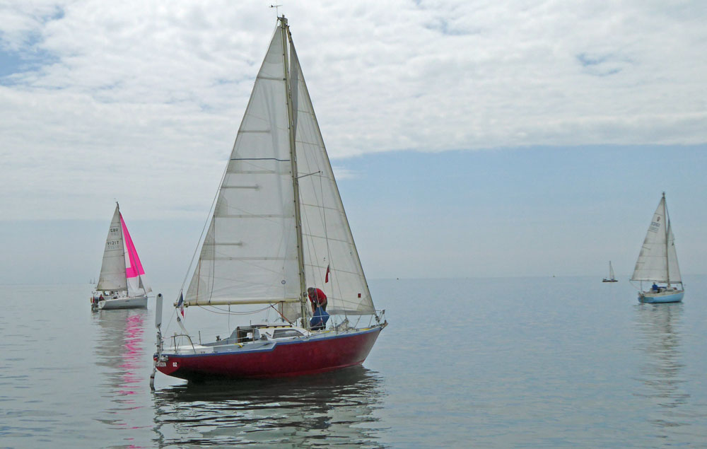 Sailboat 'Gwezer', a Jouet Regent