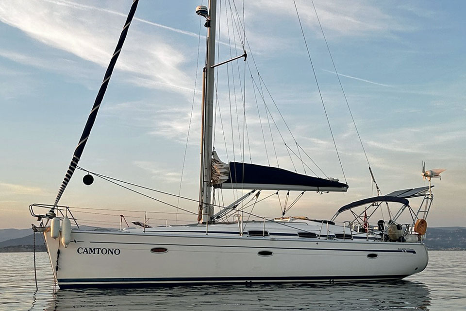 Bavaria 42 cruiser at anchor