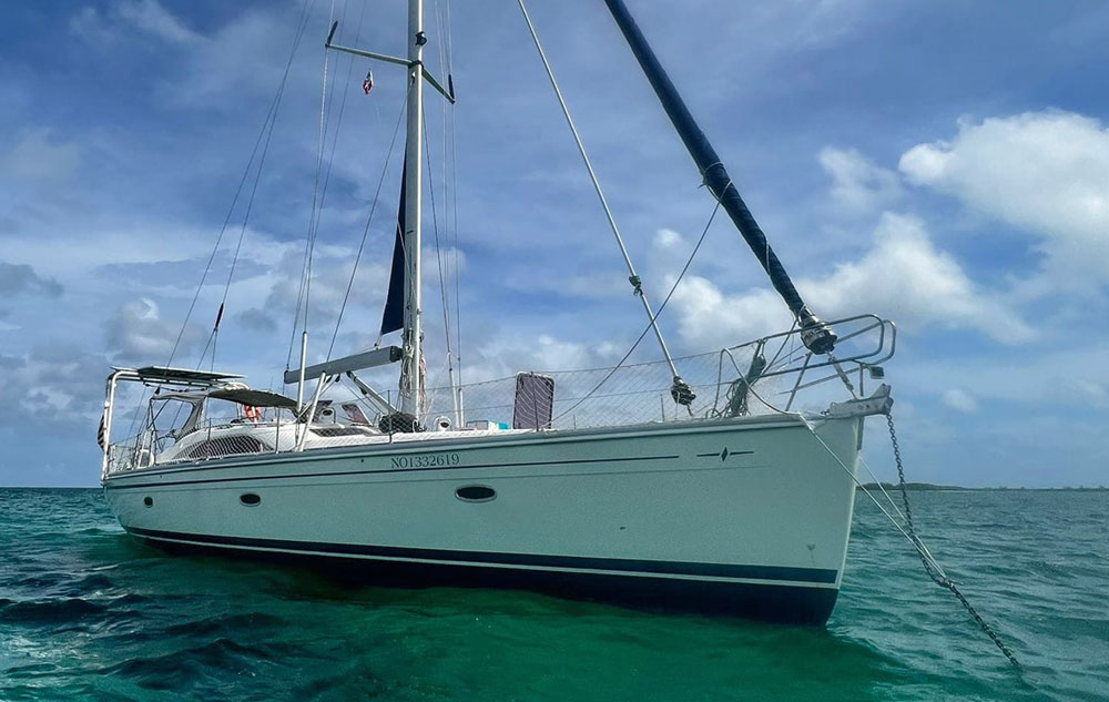 'Searching...', Bavaria 50 anchored