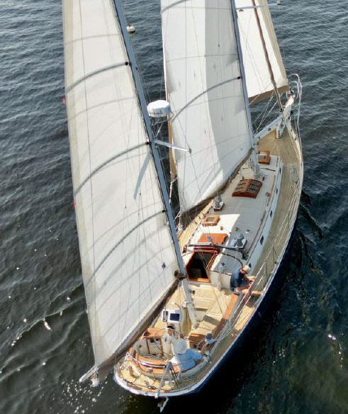 Cherubini 44 'Magic' sailing 1