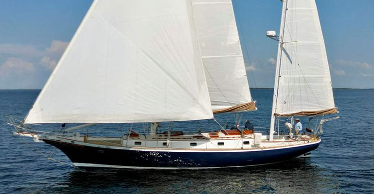 Cherubini 44 'Magic' sailing 3