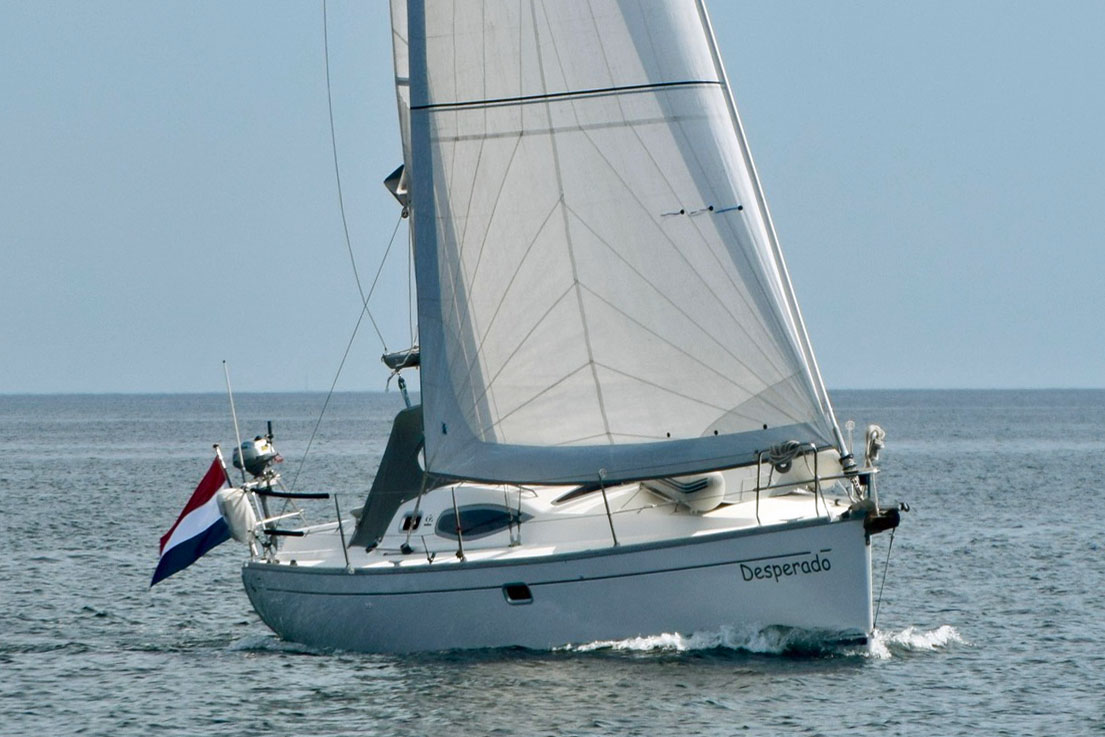 A Feeling 32 sailboat under sail