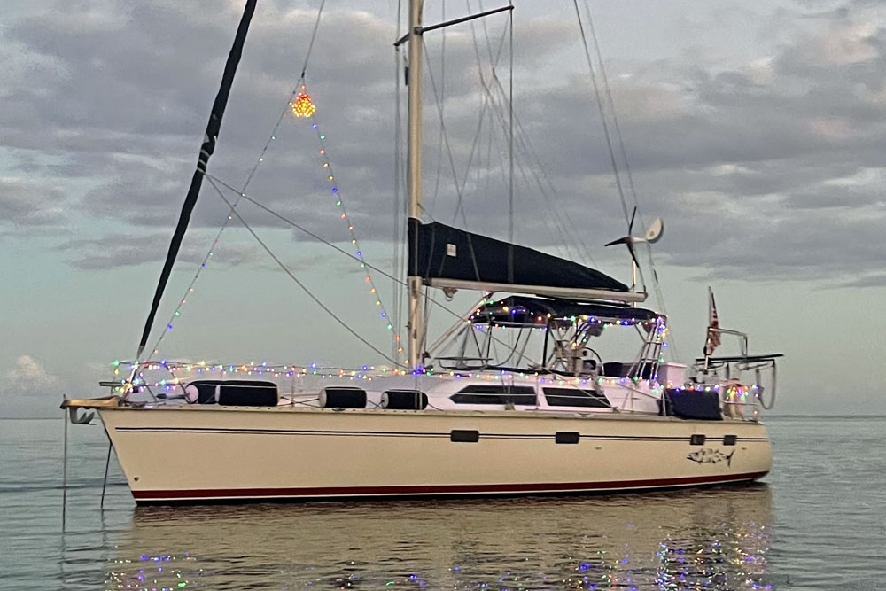 Hunter Passage 42 'Wahoo' at anchor