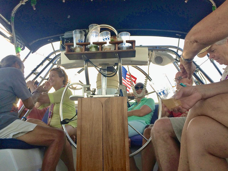 Hunter Passage 42 'Wahoo' cockpit