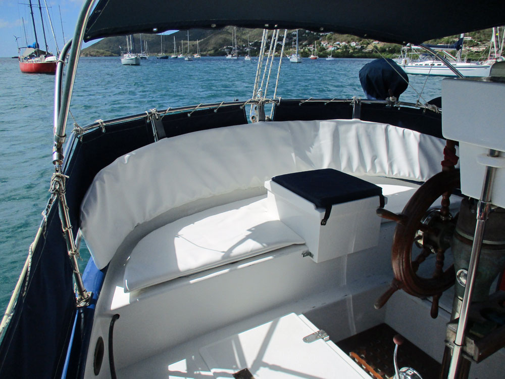 Seawolf 40, 'Wind's Way' - cockpit 2