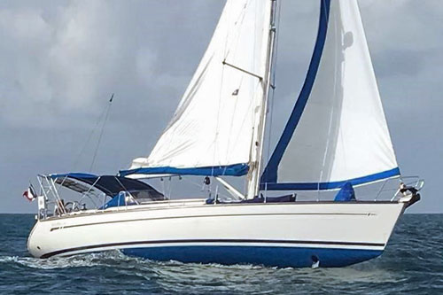 Bavaria 44, Helios