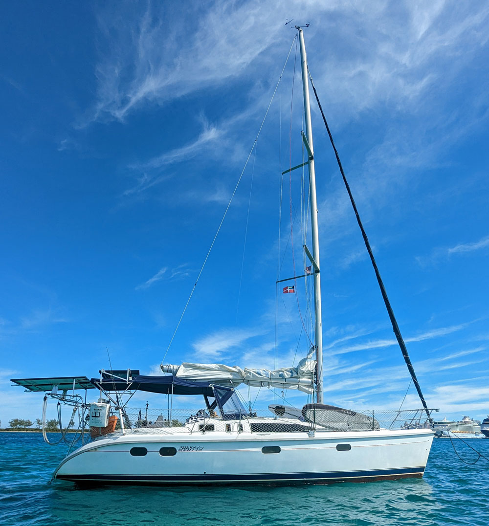 Hunter 376 with B&R Rig