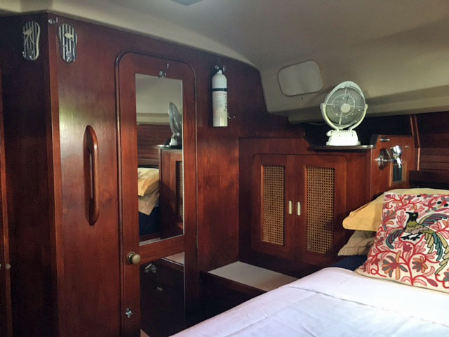 Master cabin in a Morgan Classic 41 sailboat