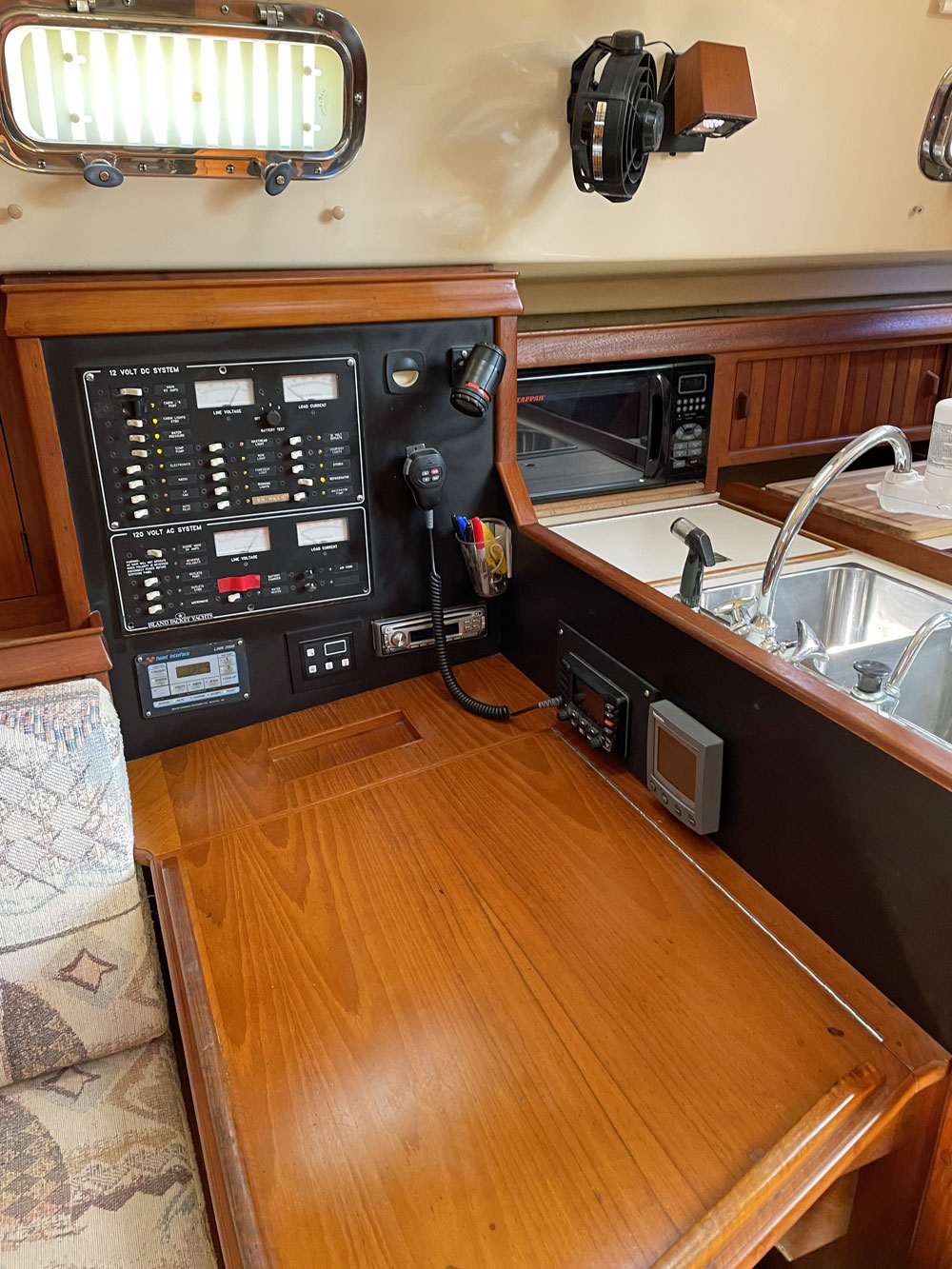 The navigation station on an IP40 sailboat