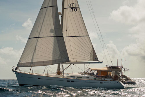 Beneteau 473 sailboat