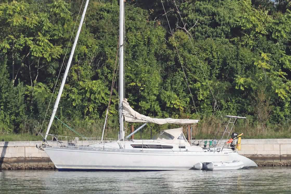 'Diva', a Beneteau First 345 sailboat