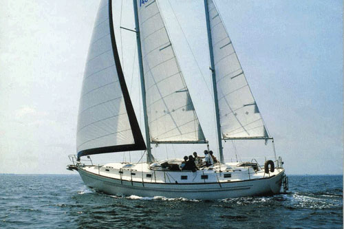 A Morgan 46 centre-cockpit ketch under full sail