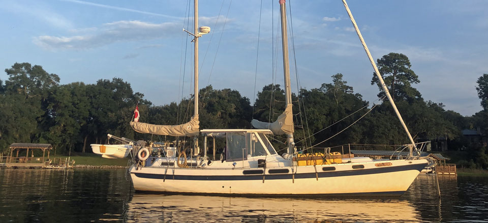 'Windseeker', a Morgan Out Island 41 lying at anchor