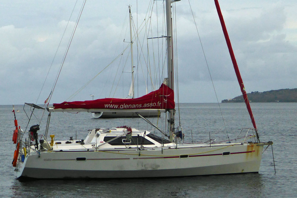 The RM-1050 sailboat