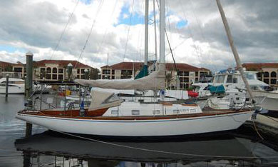 'Esther', an S&S Swan 36 for sale