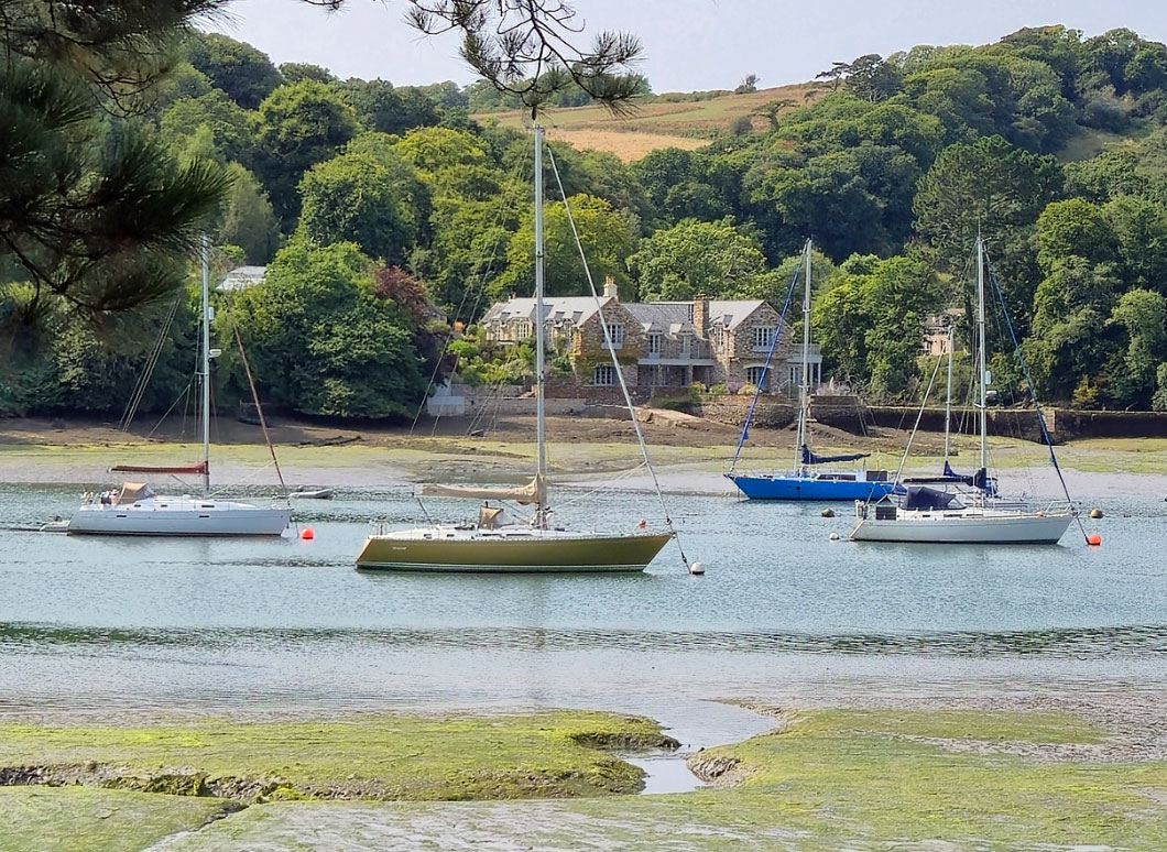 Swinging moorings on Devon's River Yealm