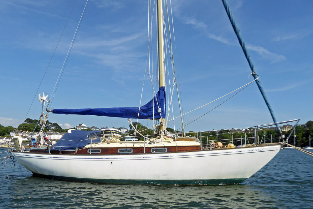 A wooden Twister 28