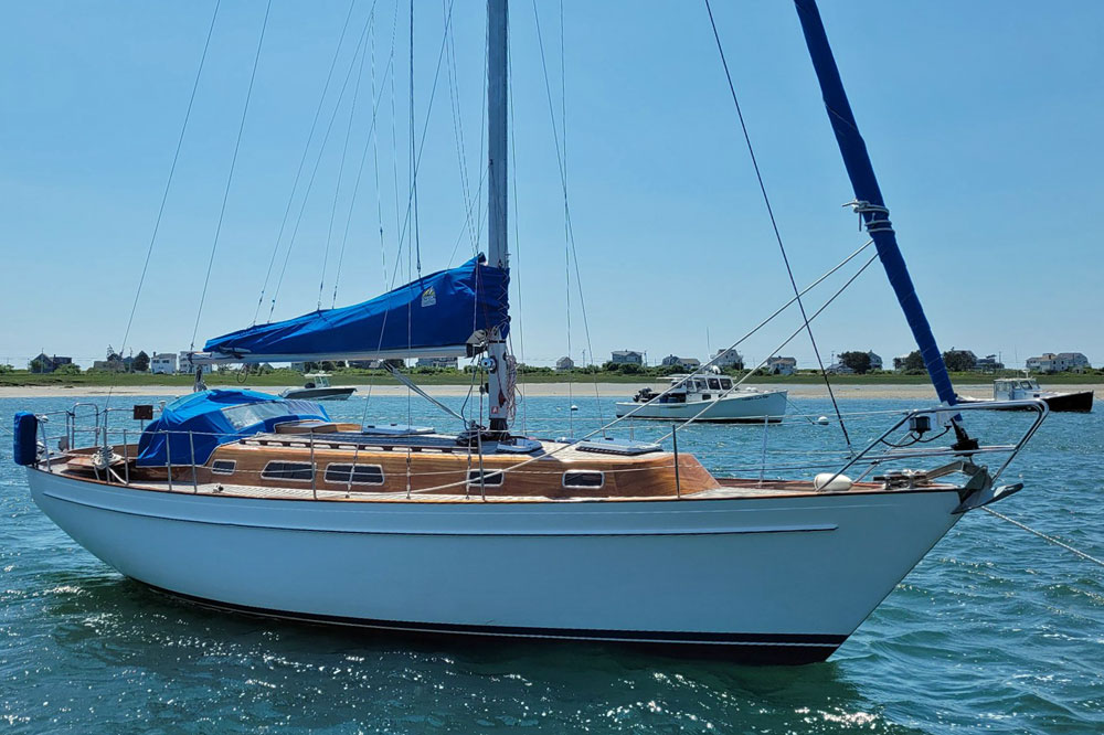A Vindo 45 sailboat at anchor