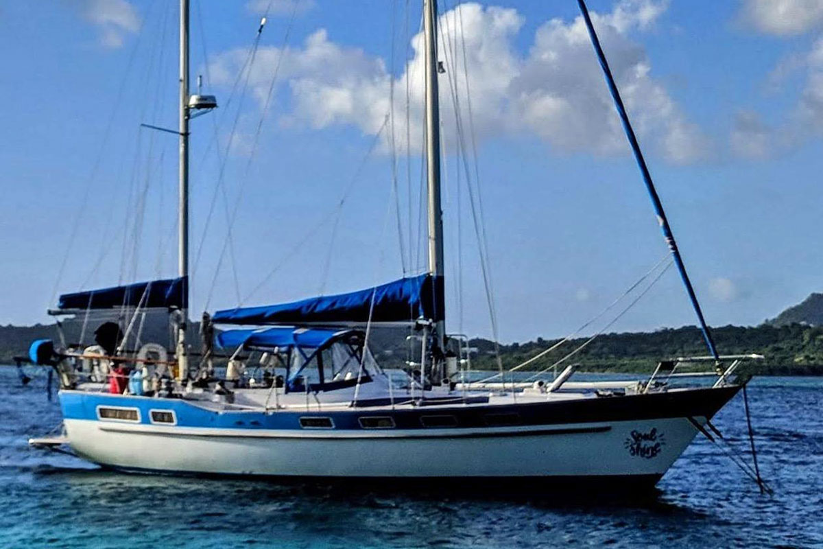 A Wauquiez Amphitrite 43 at anchor