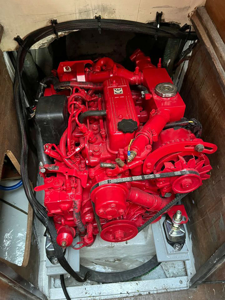 Westerbeke 30hp marine diesel engine